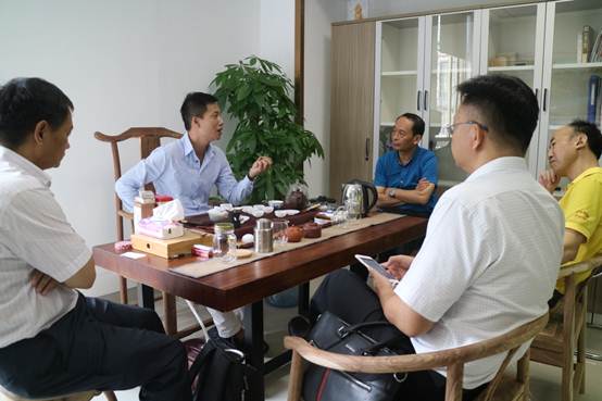 说明:C:\Users\Administrator\Desktop\365英国上市公司与广东快易达跨境电商有限公司签订实习协议\照片\IMG_0786.JPG